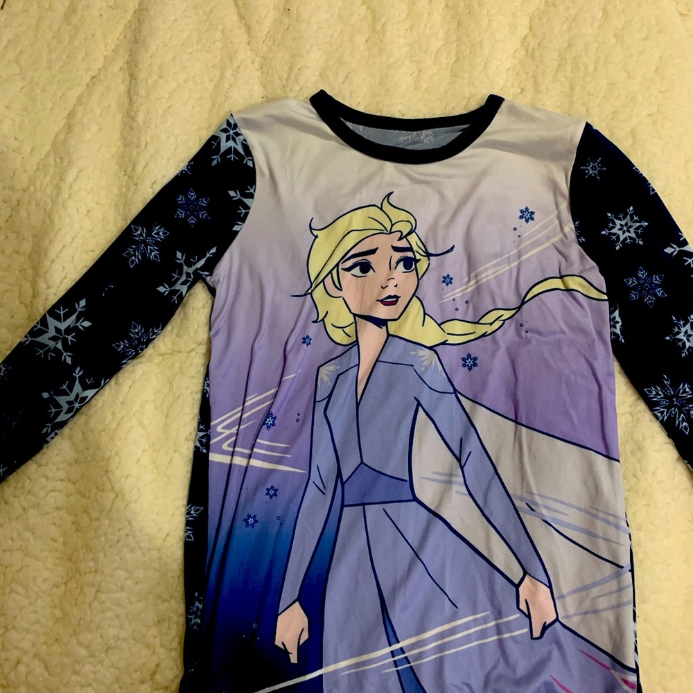 Frozen pj top (1/2 item out of set)